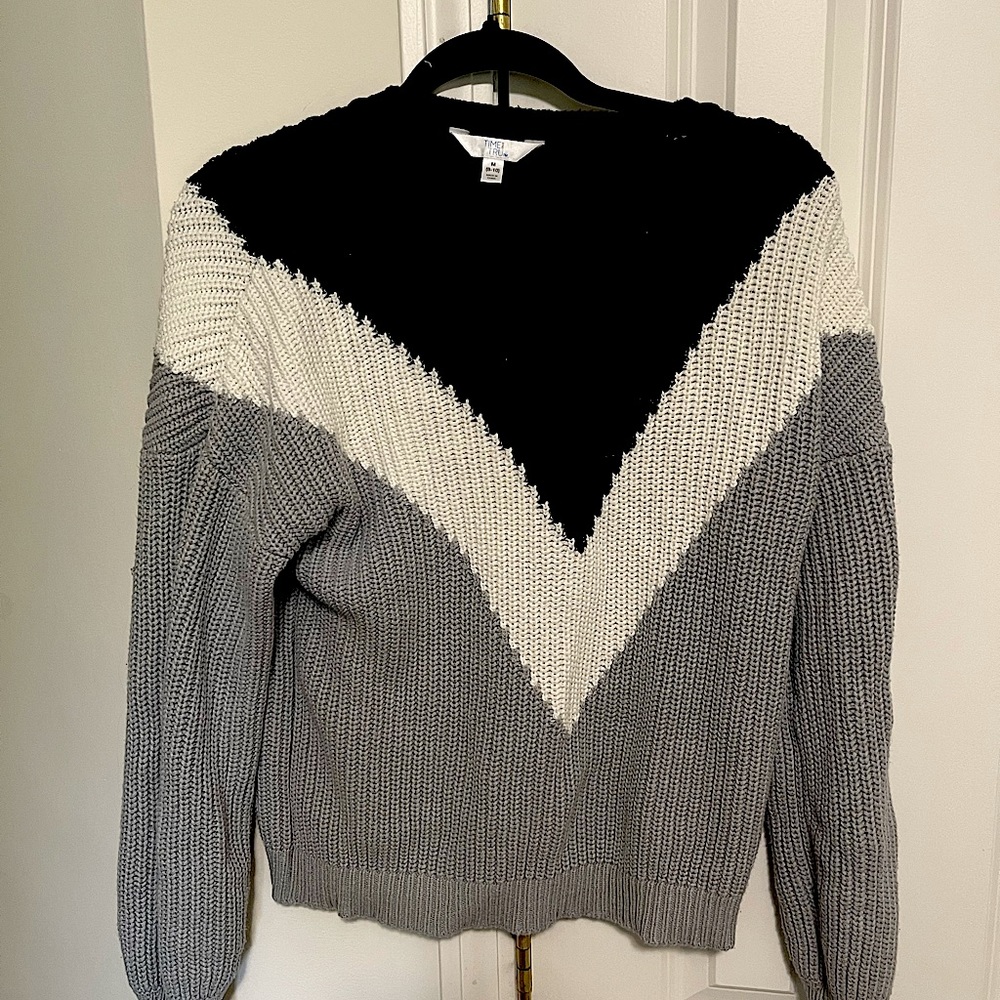 Women’s sweater